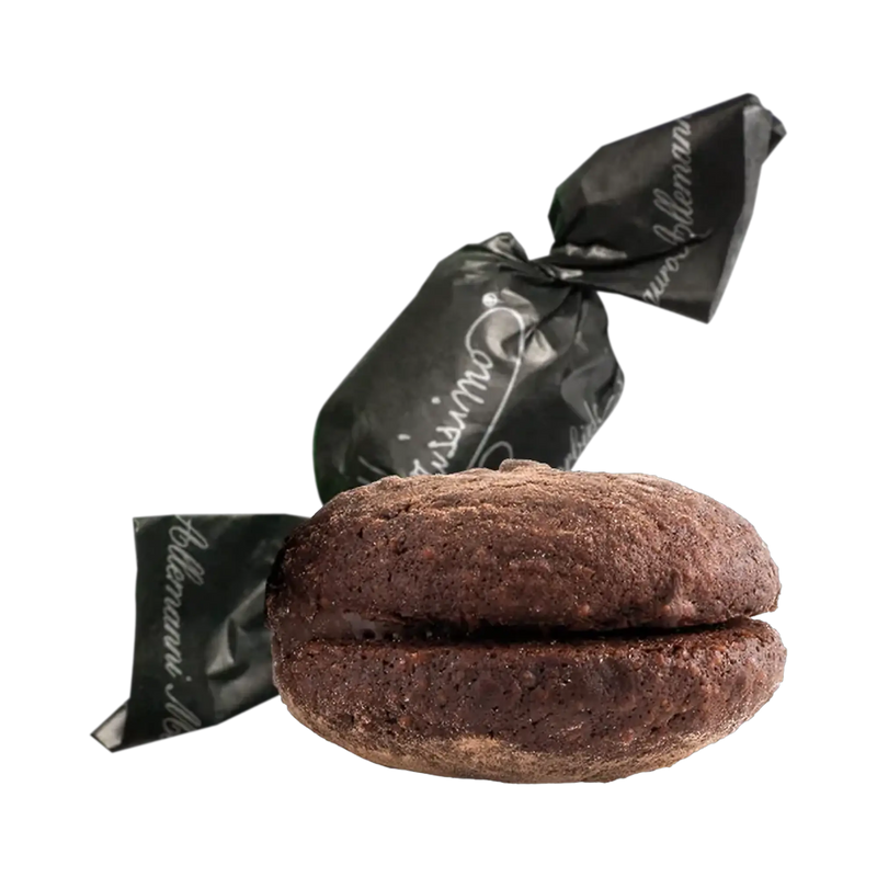 amaretti-mauro-macarons-haselnuss-mit-edelbitterschokolade-aus-ecuador